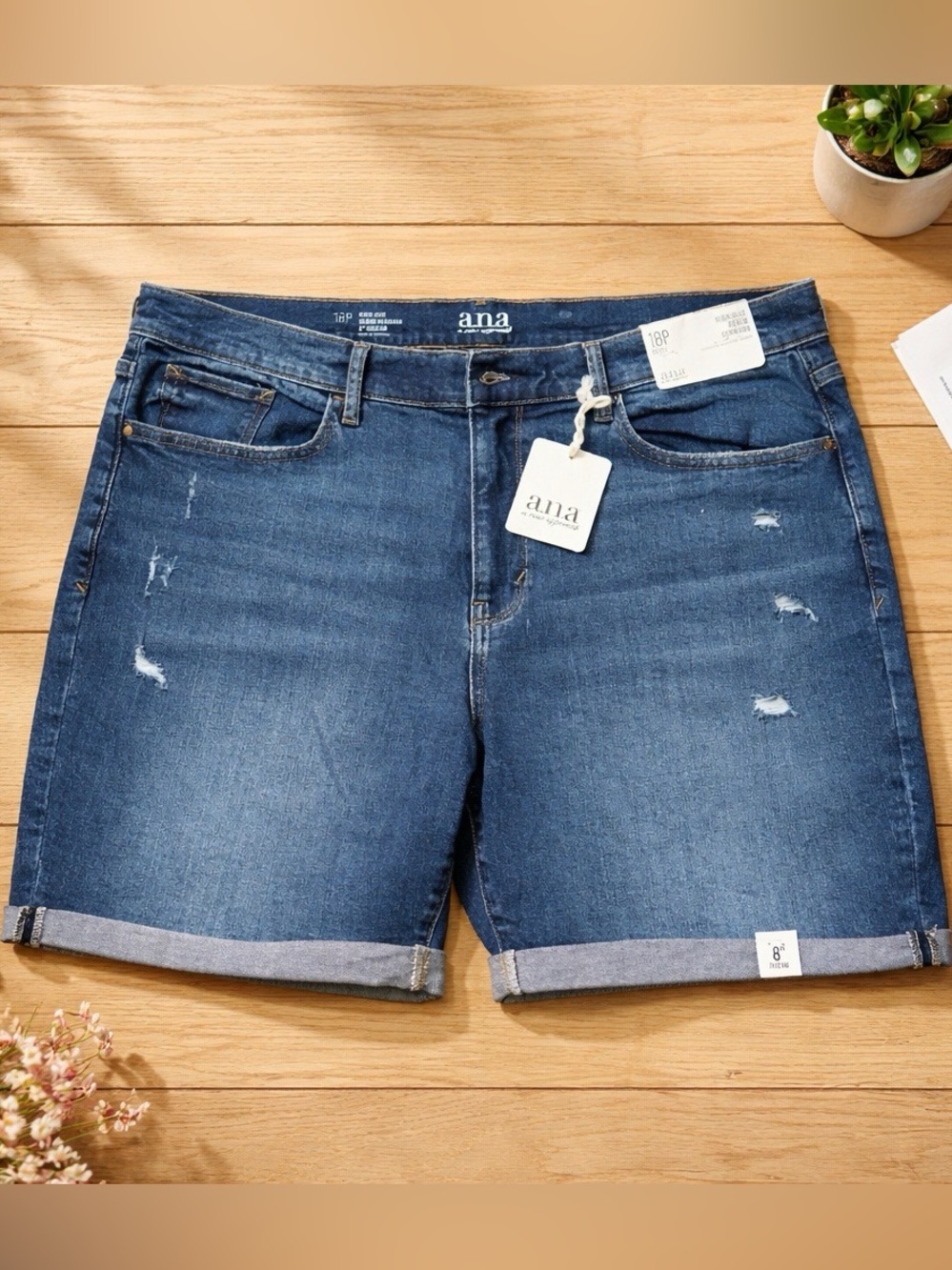 NWT a.n.a Dark Blue High Rise Distressed Roll-Cuff Denim Bermuda | 18 Petite